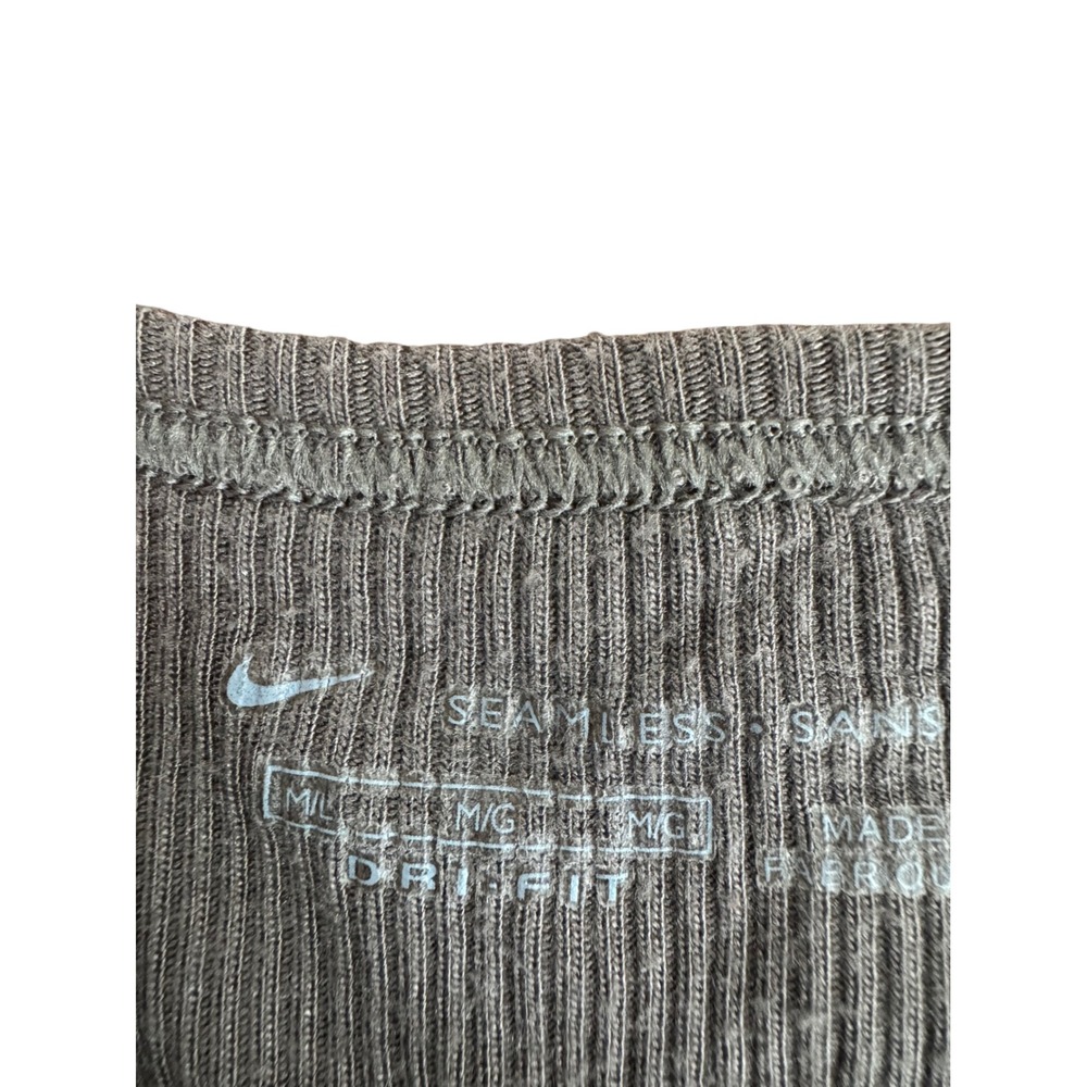 Nike Dri-Fit Seamless Ribbed Long Sleeve Brown Women's M V Neck Shirt Minimalist - Picture 4 of 4